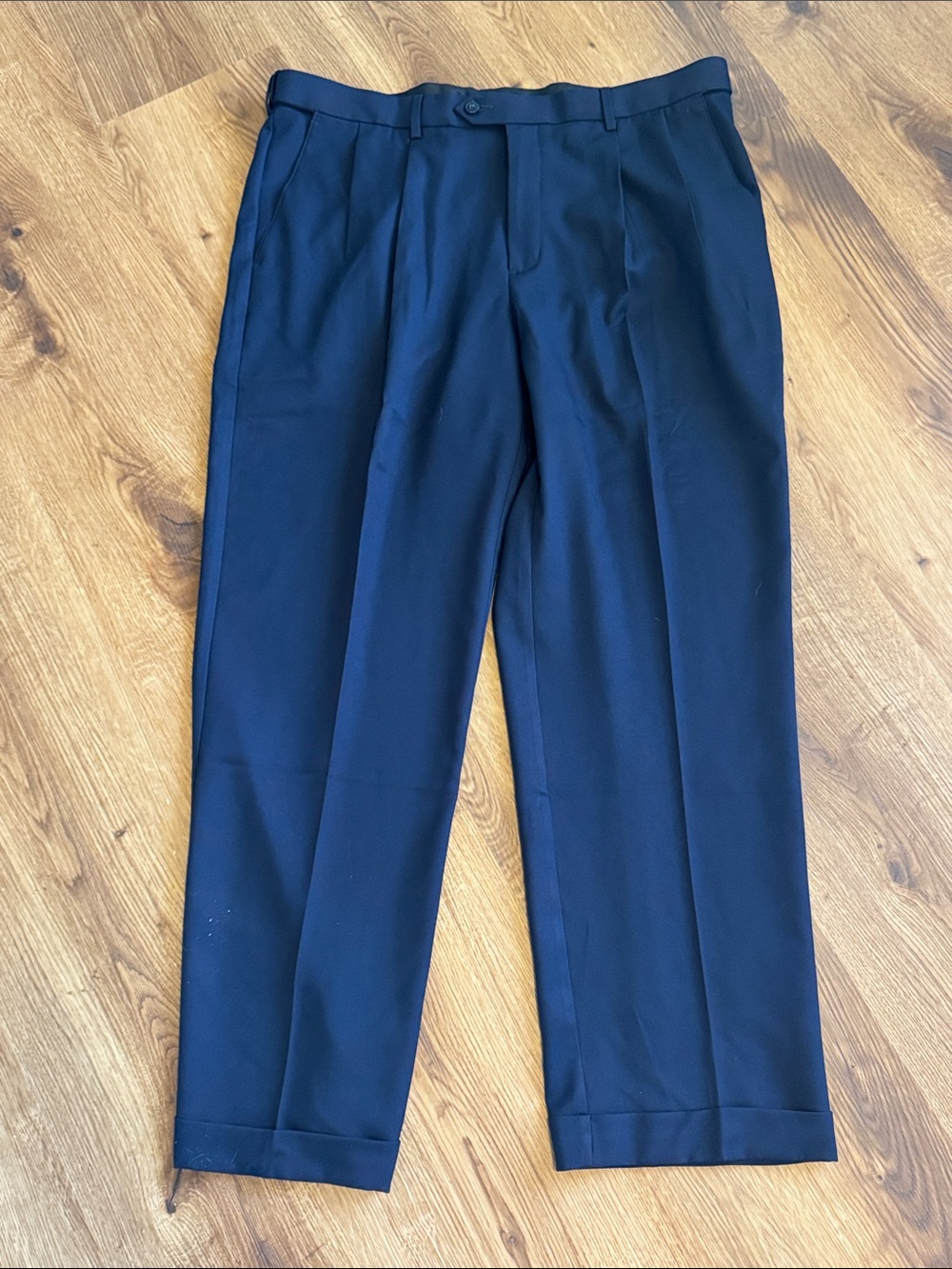 Classic Navy Pleated Dress Pants 40x32 NWT